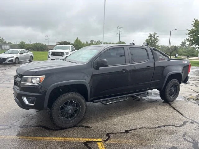 Used 2016 Black Chevrolet Z71 image 3