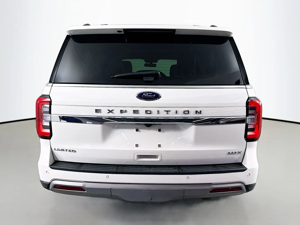 Used 2023 White Metallic Ford Limited image 10