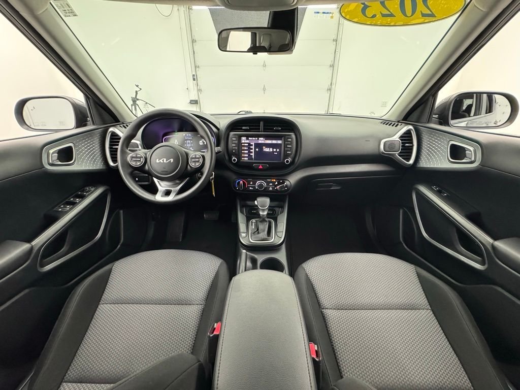 Used 2023 Gravity Gray Kia LX image 3