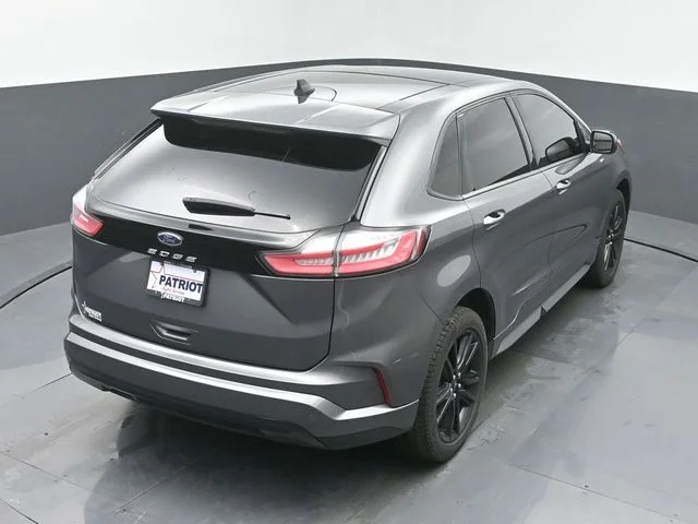 Used 2024 Gray Ford ST Line image 37