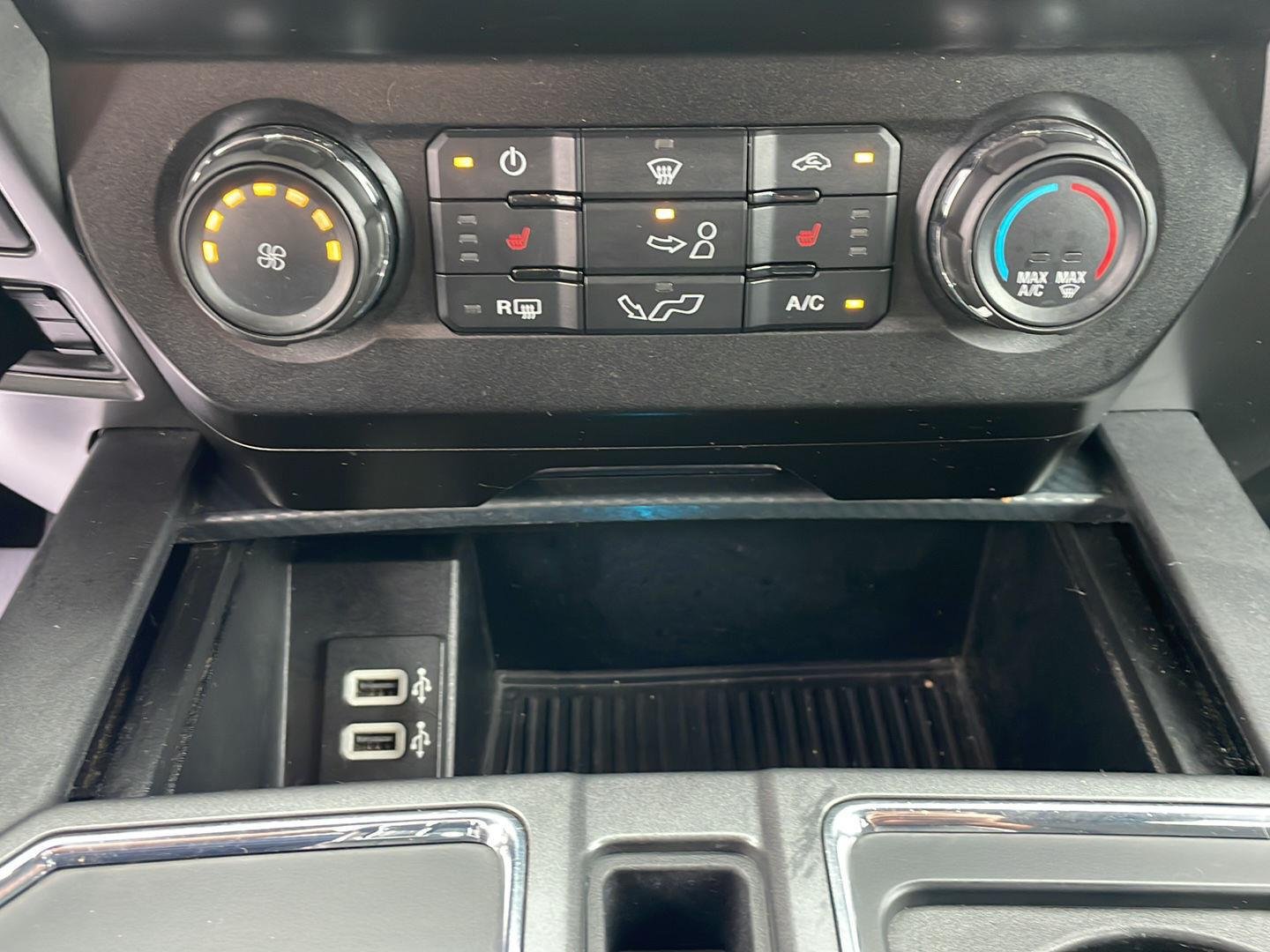Used 2020 Oxford White Ford XLT image 23