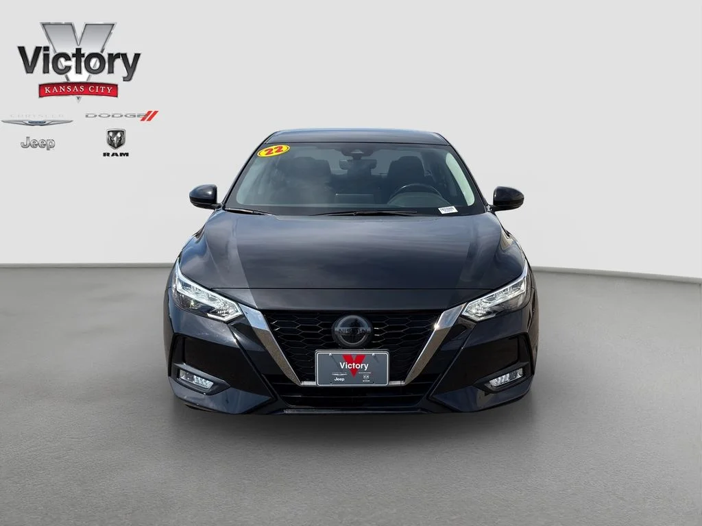 Used 2022 Nissan Sentra SR with VIN 3N1AB8DV5NY312446 for sale in Kansas City