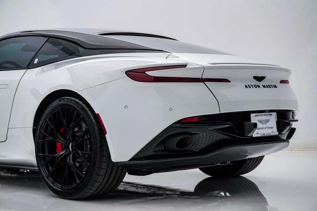 Used 2024 Lunar White Aston Martin Coupe image 11