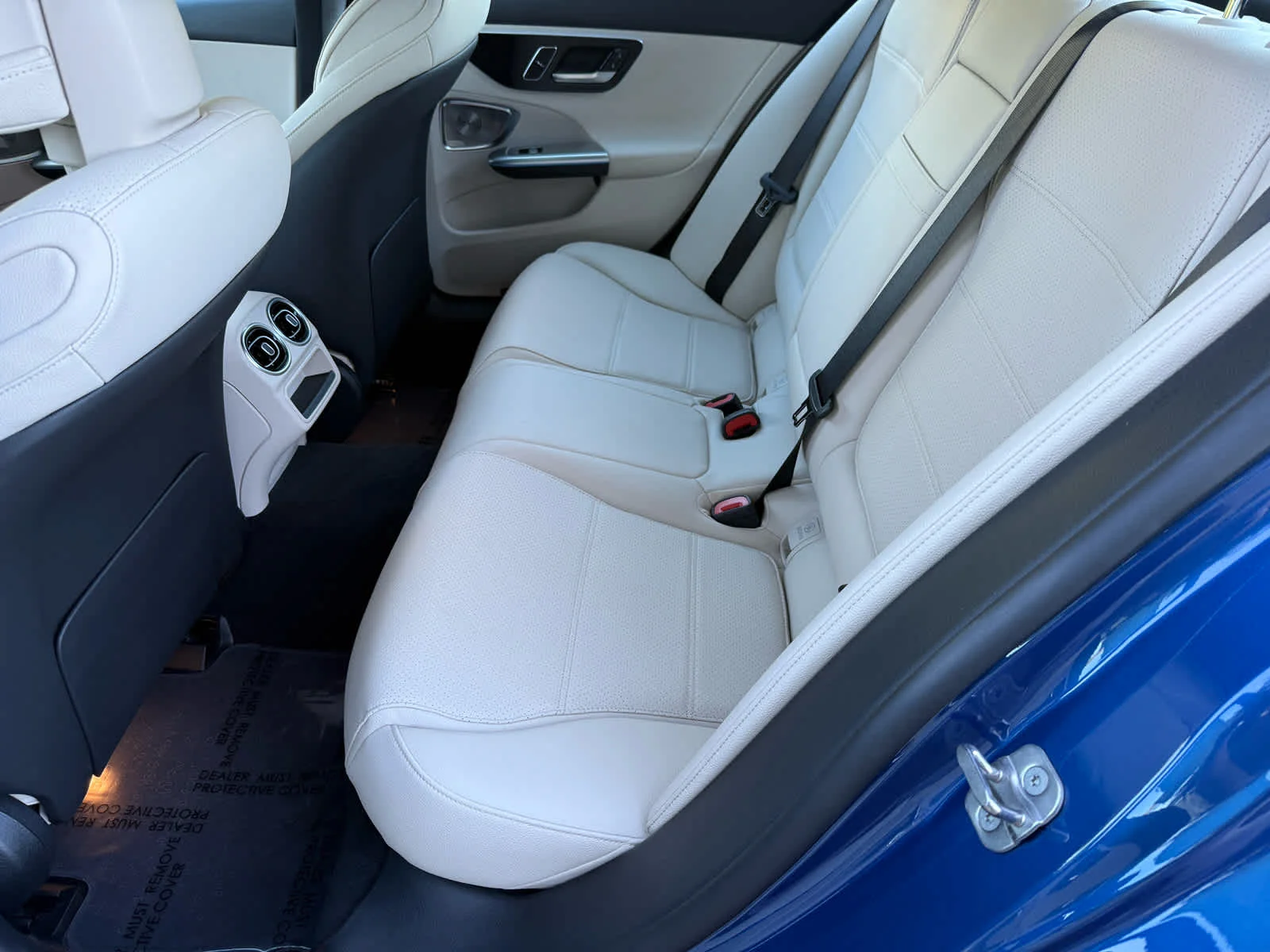 2025 Mercedes-Benz C-Class Sedan C 300 - Photo 11