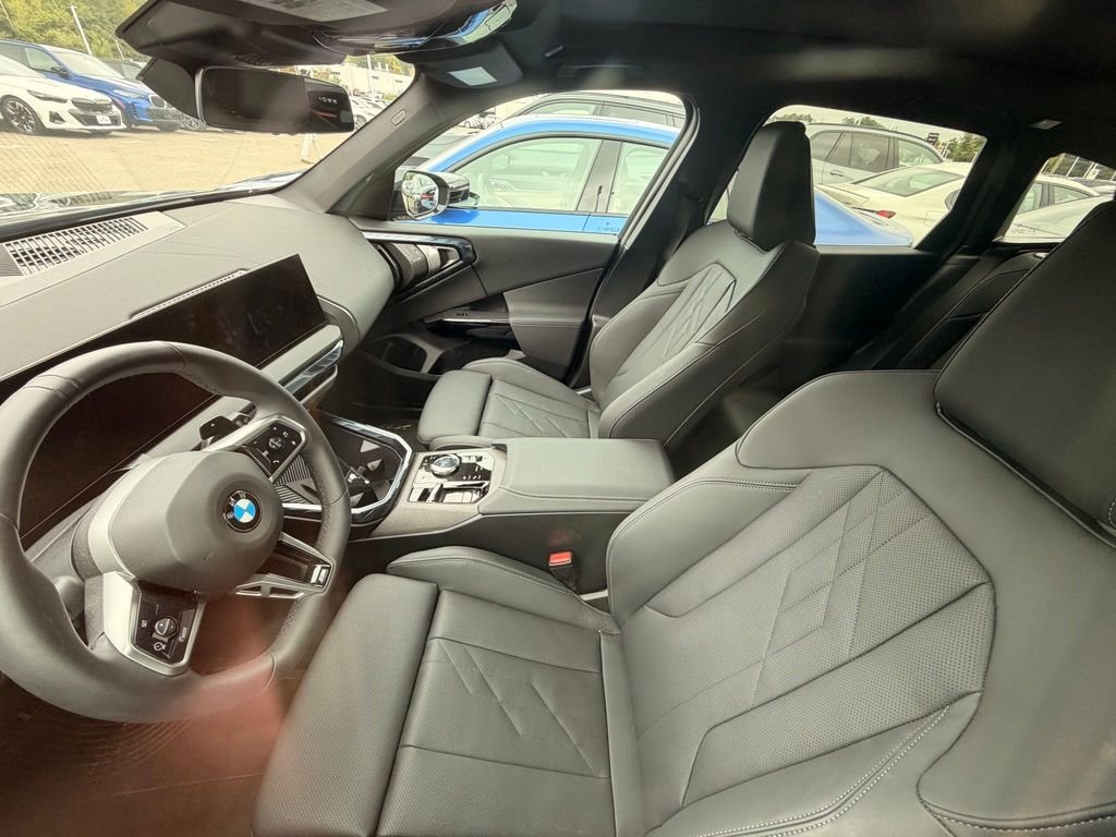 Used 2026 Black Sapphire Metallic BMW 30 xDrive image 6