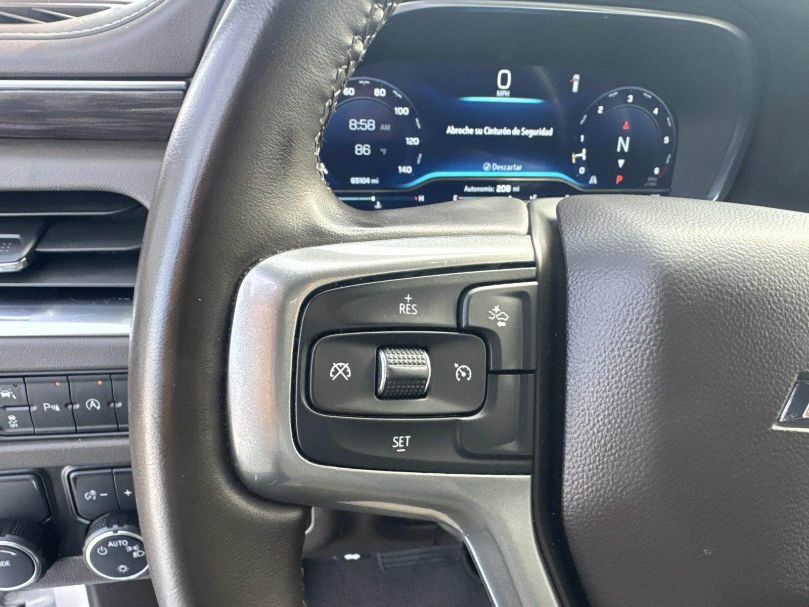 Used 2024 Summit White Chevrolet LT image 22