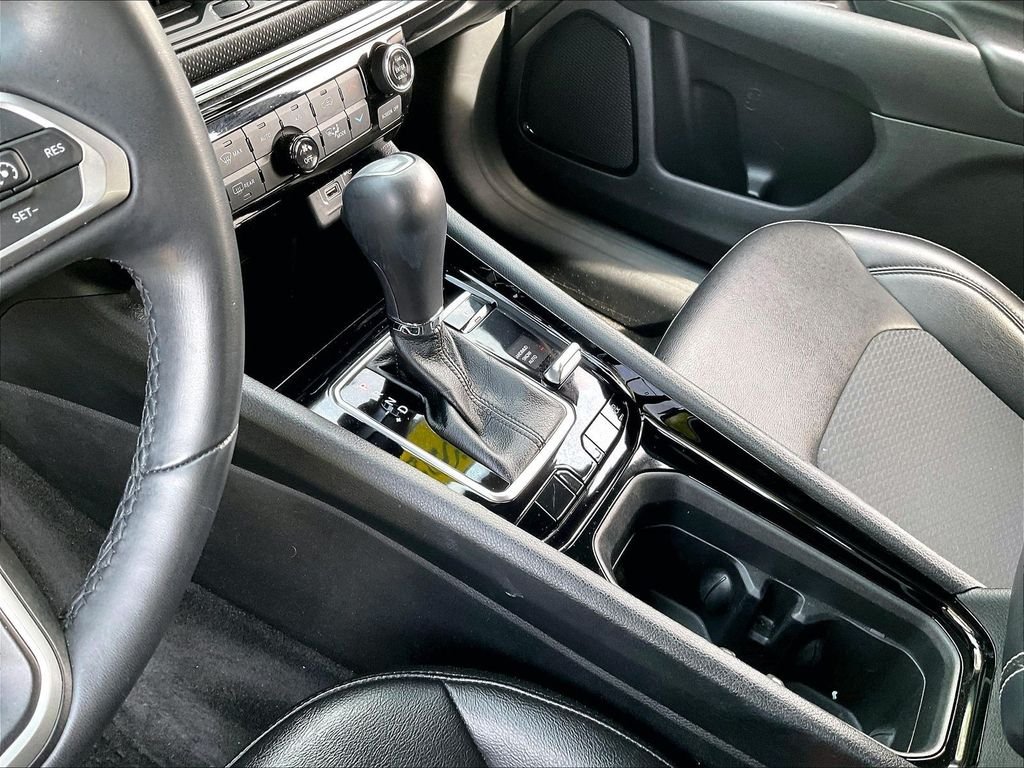 Used 2022 Gray Jeep Latitude image 20
