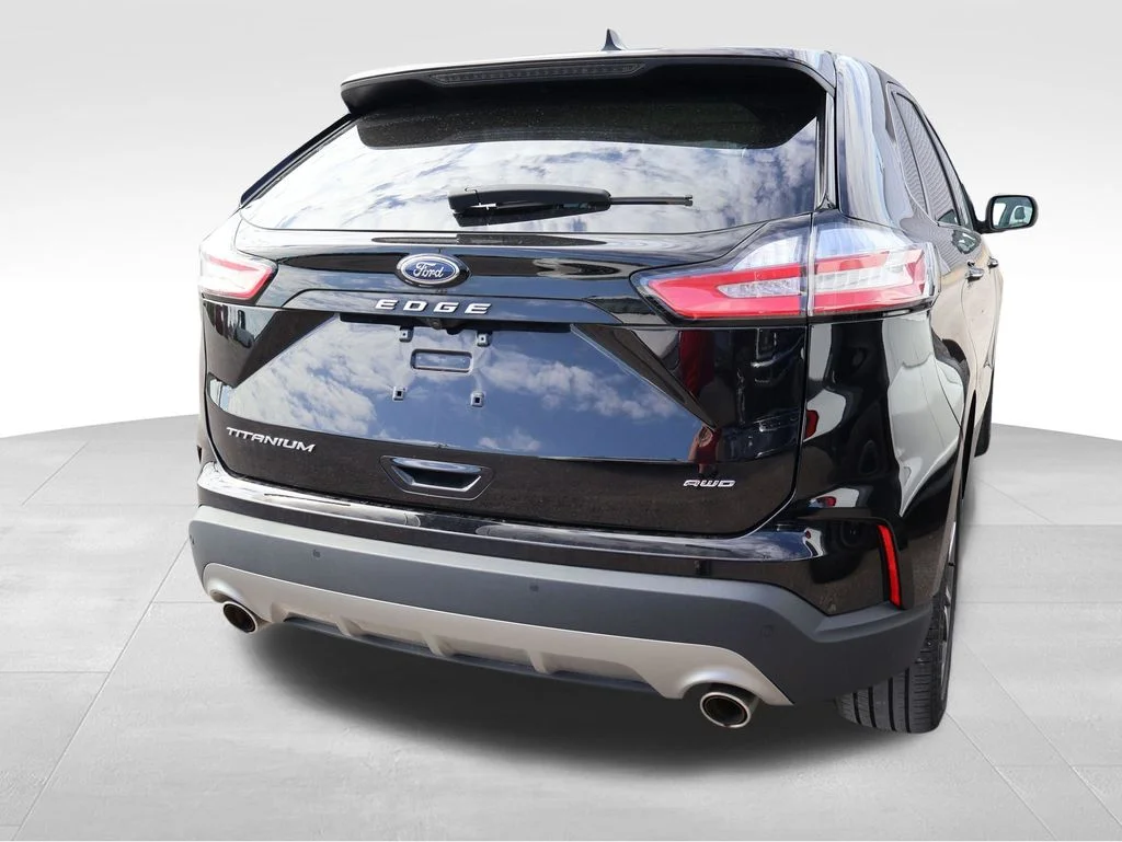 Used 2024 Black Ford Titanium image 13