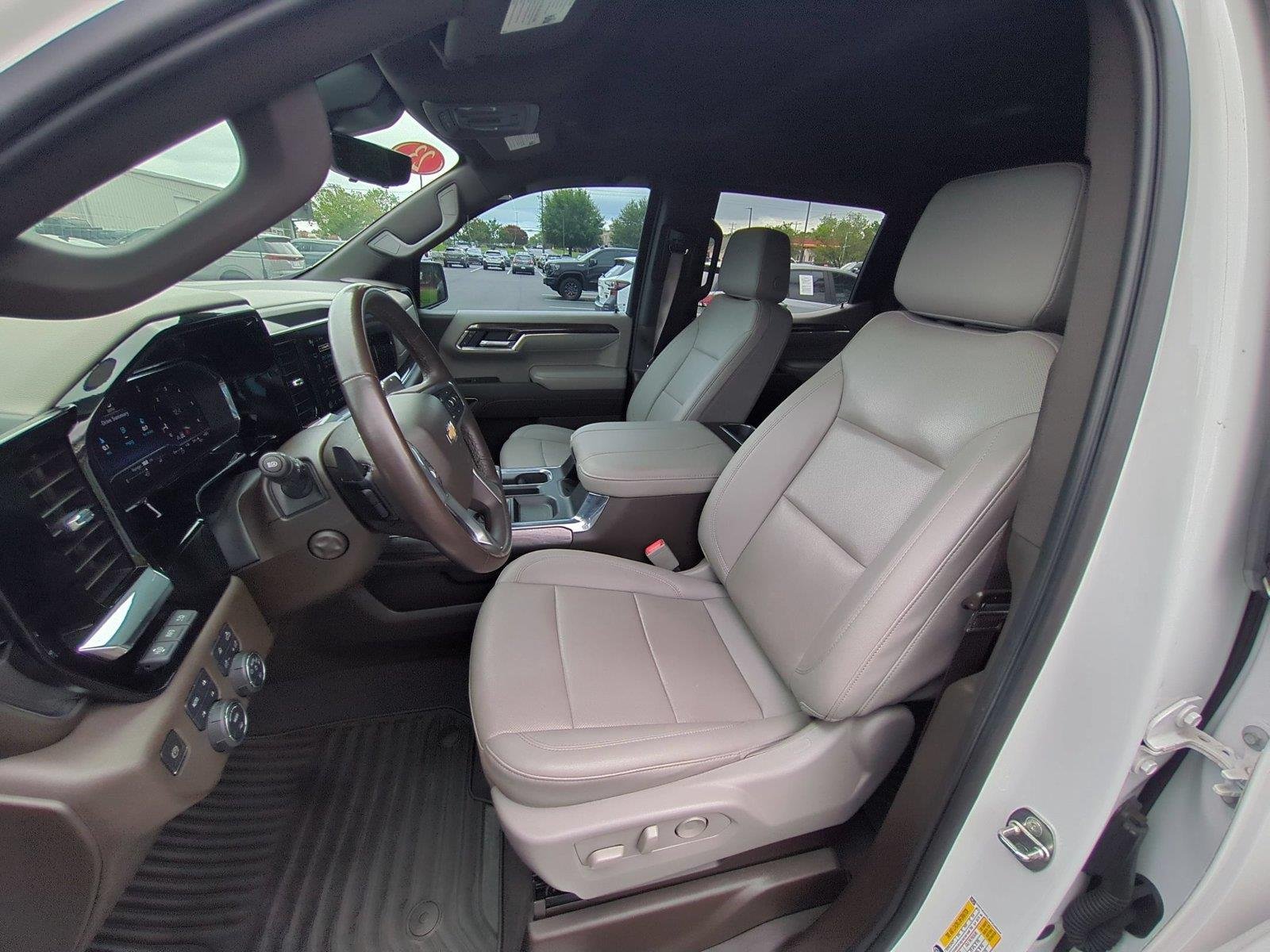 Used 2023 Summit White Chevrolet LTZ image 18