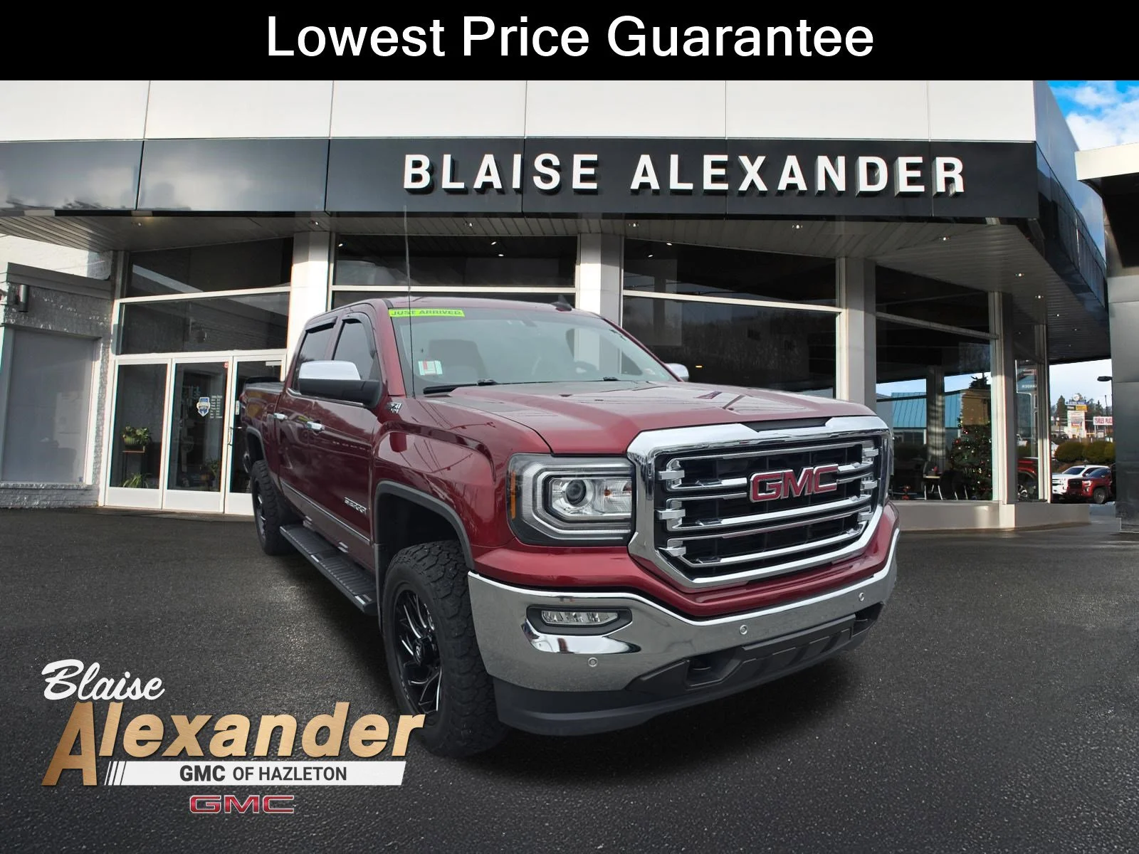 2017 GMC Sierra 4WD Crew Cab Short Box SLT's photo