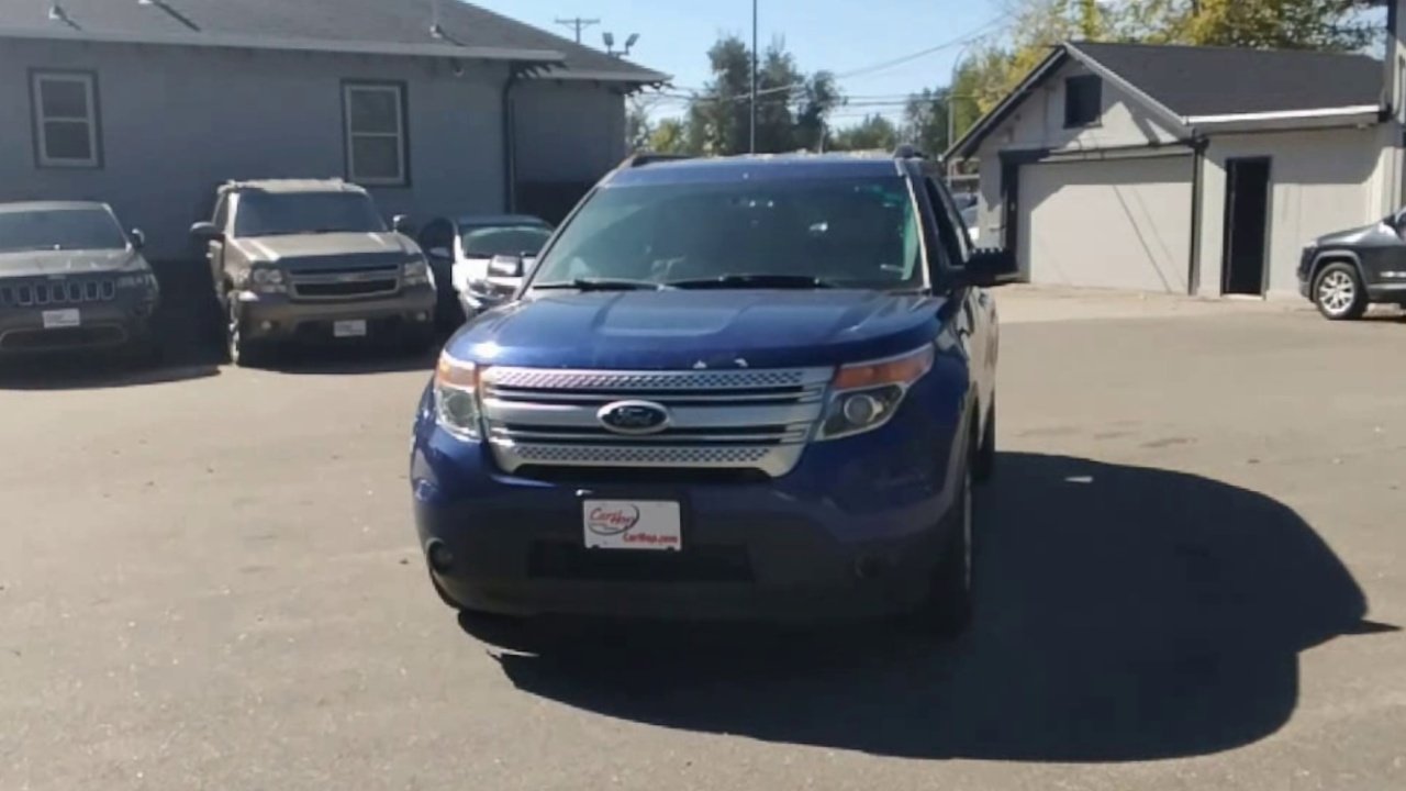 2013 Ford Explorer XLT photo 2