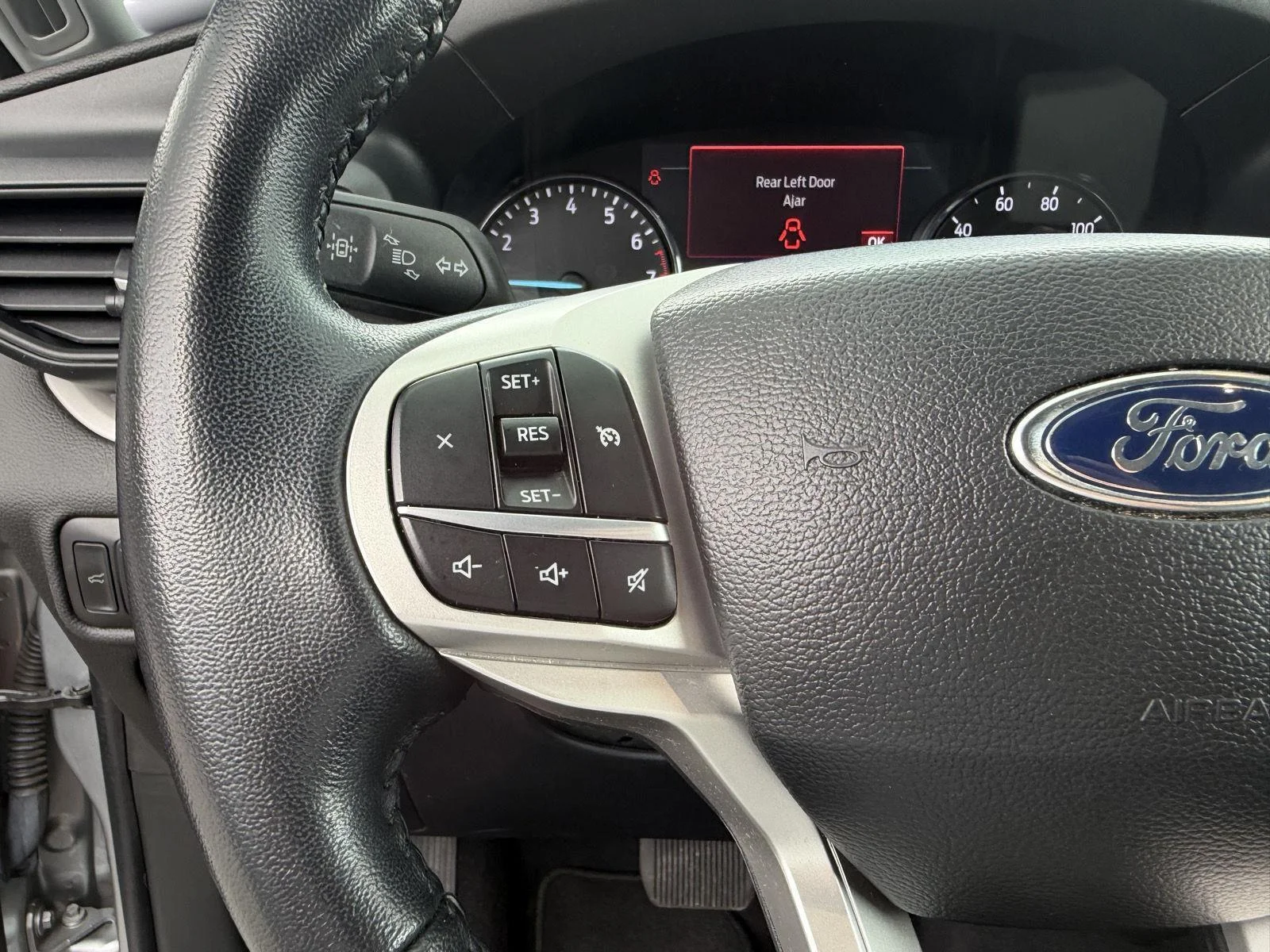 Certified Used 2023 Iconic Silver Ford XLT image 21