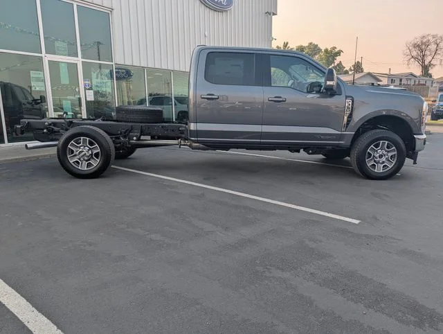 New 2026 Gray Ford Lariat image 2