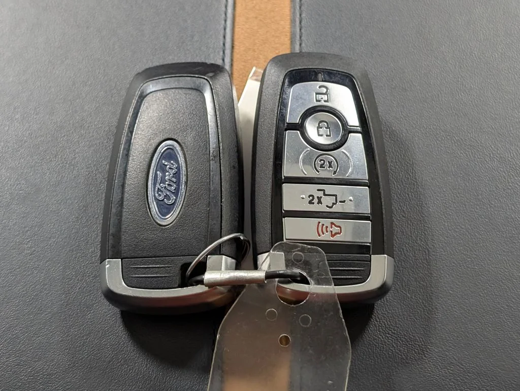 Certified Used 2024 Agate Black Metallic Ford Platinum image 33