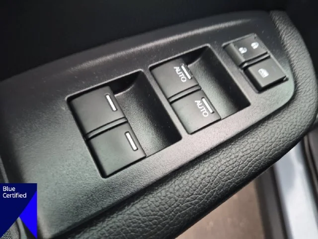 Certified Used 2025  Honda Black Edition image 13