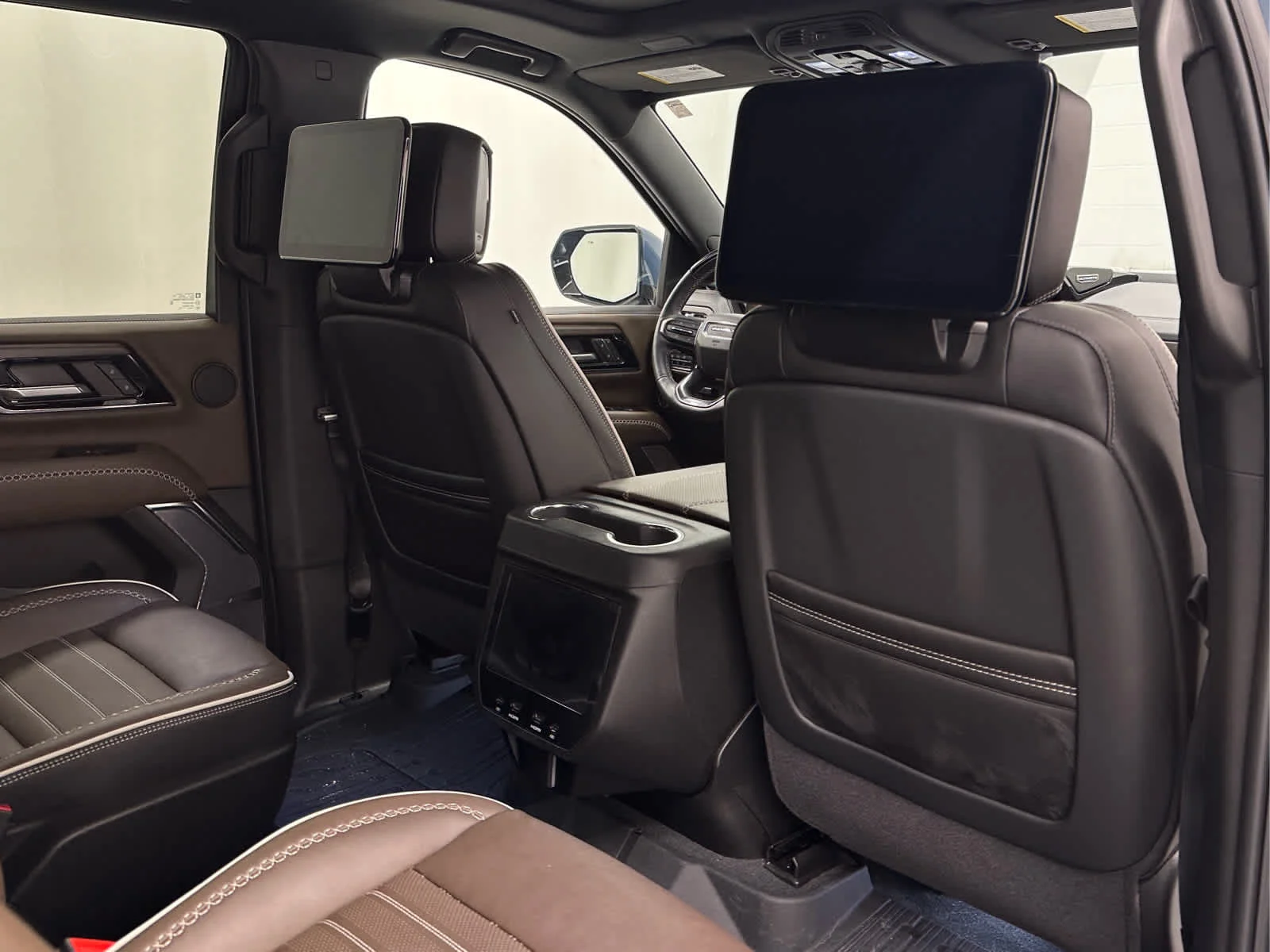 Used 2026 Downpour Metallic GMC Denali Ultimate image 21
