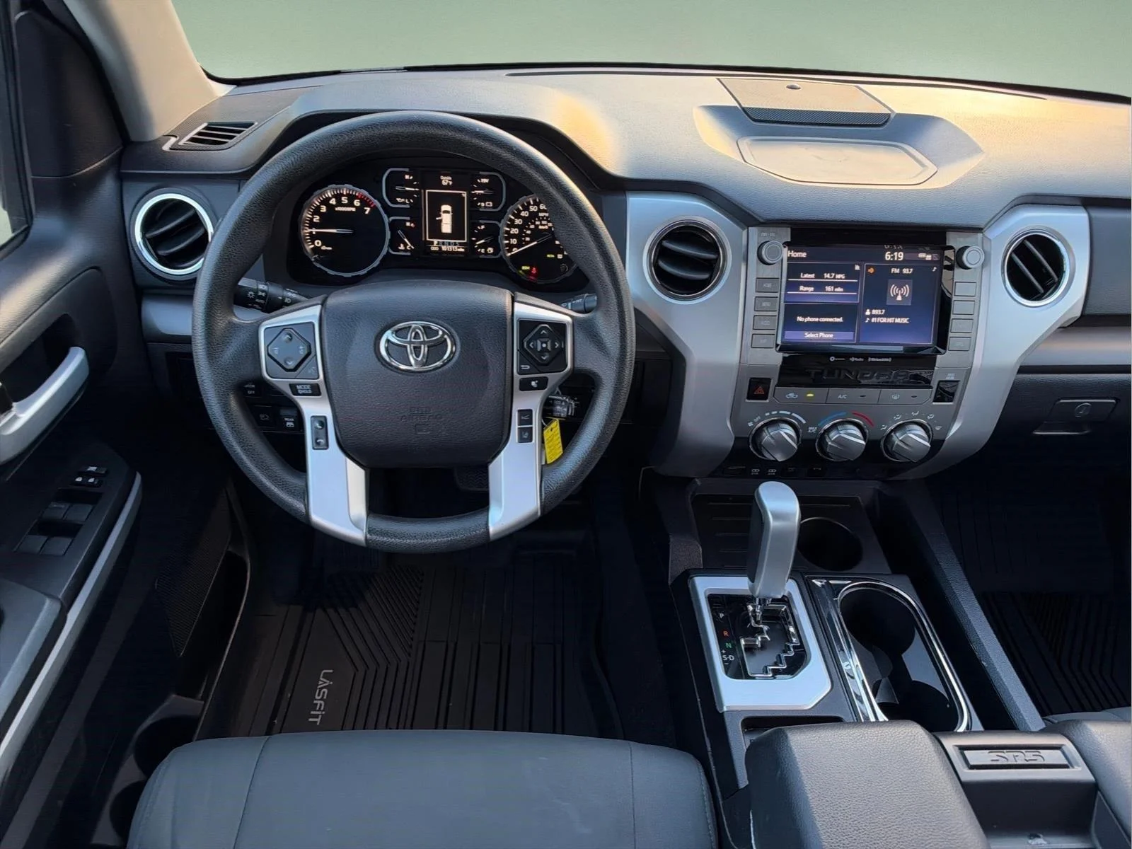 Used 2021 Midnight Black Metallic Toyota SR5 image 16