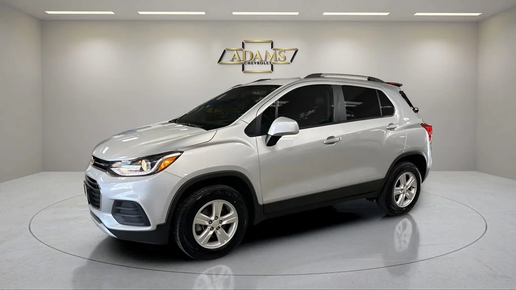 Used 2022 Chevrolet Trax LT with VIN KL7CJPSM9NB542628 for sale in Havre de Grace, MD