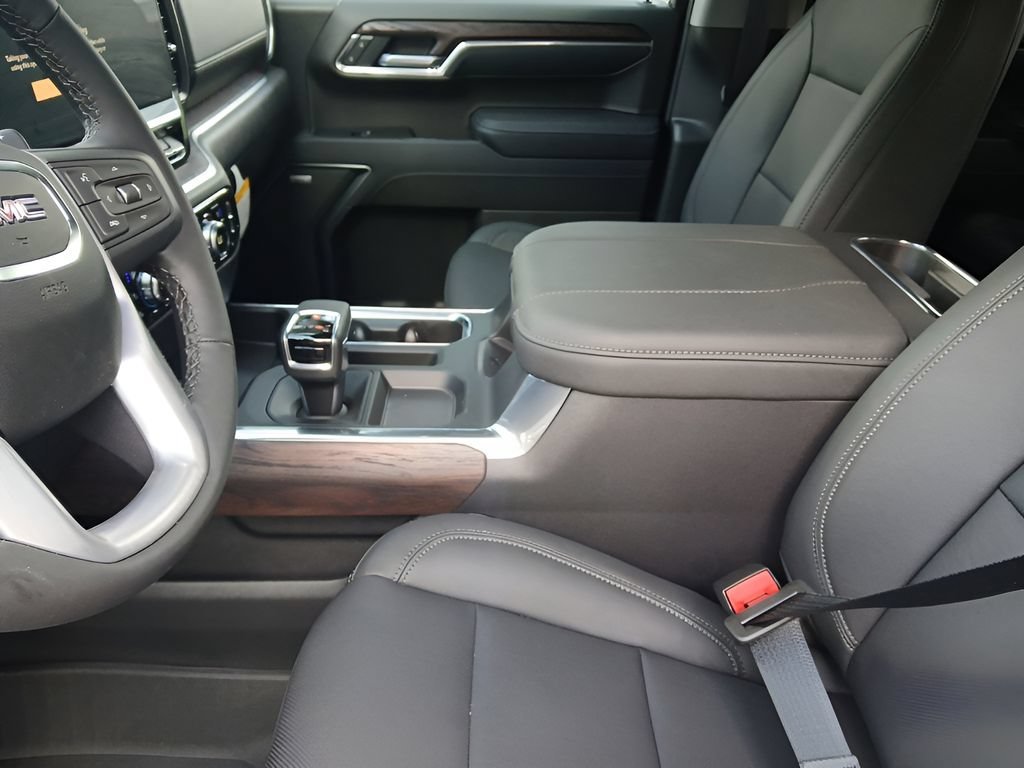 New 2026 Onyx Black GMC SLT image 9