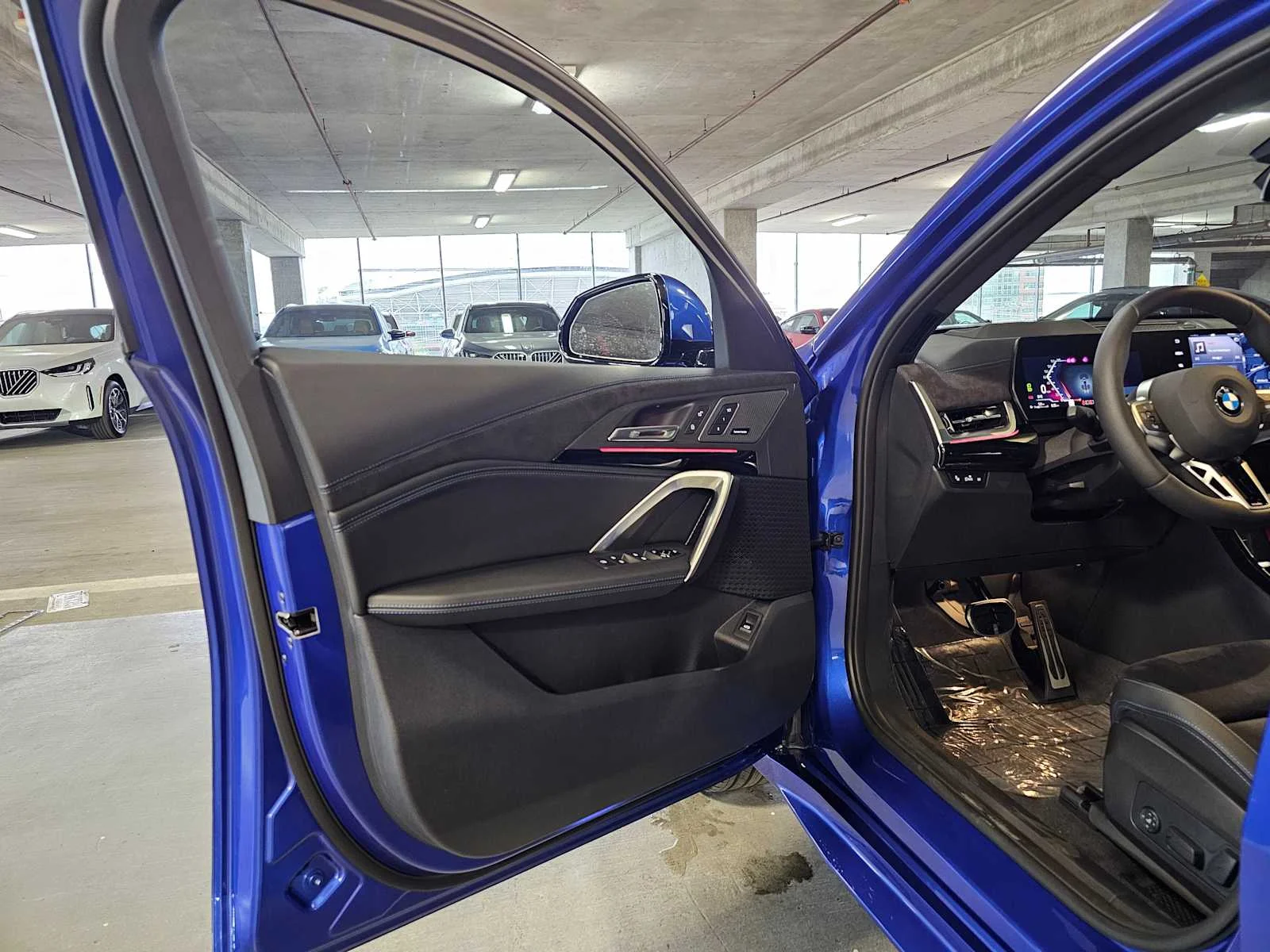 New 2026 Portimao Blue Metallic BMW xDrive28i image 27