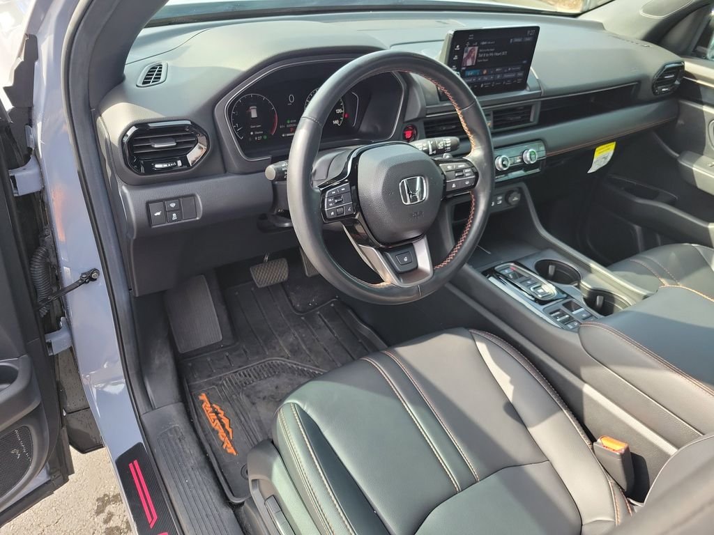 2025 Honda Pilot TrailSport - Photo 24