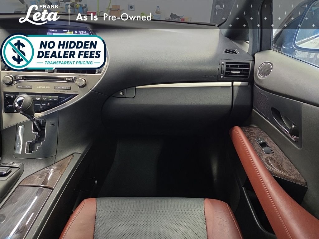 Used 2015 Ultra White Lexus  image 21