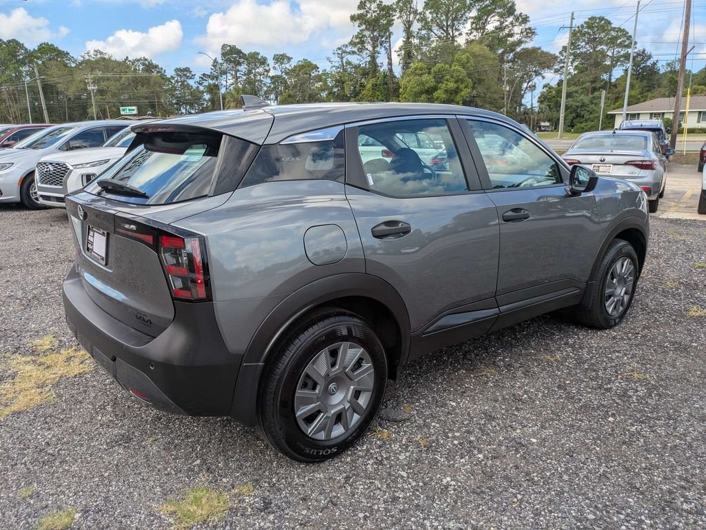 Used 2025 Gray Nissan S image 4