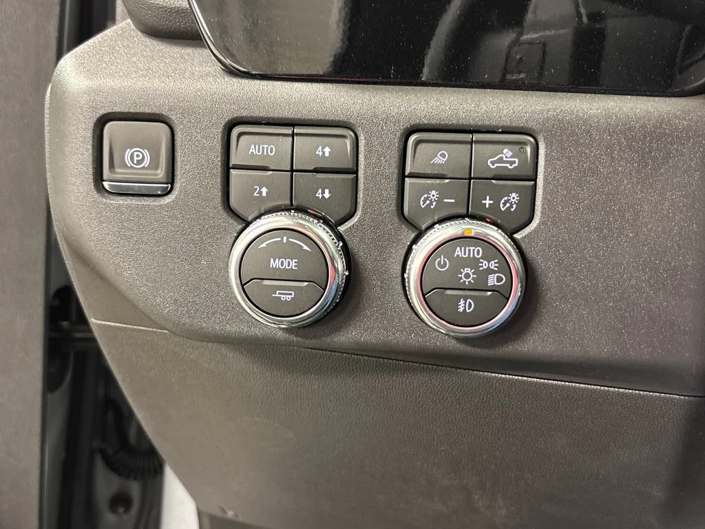 2026 GMC Sierra 1500 SLT - Photo 31