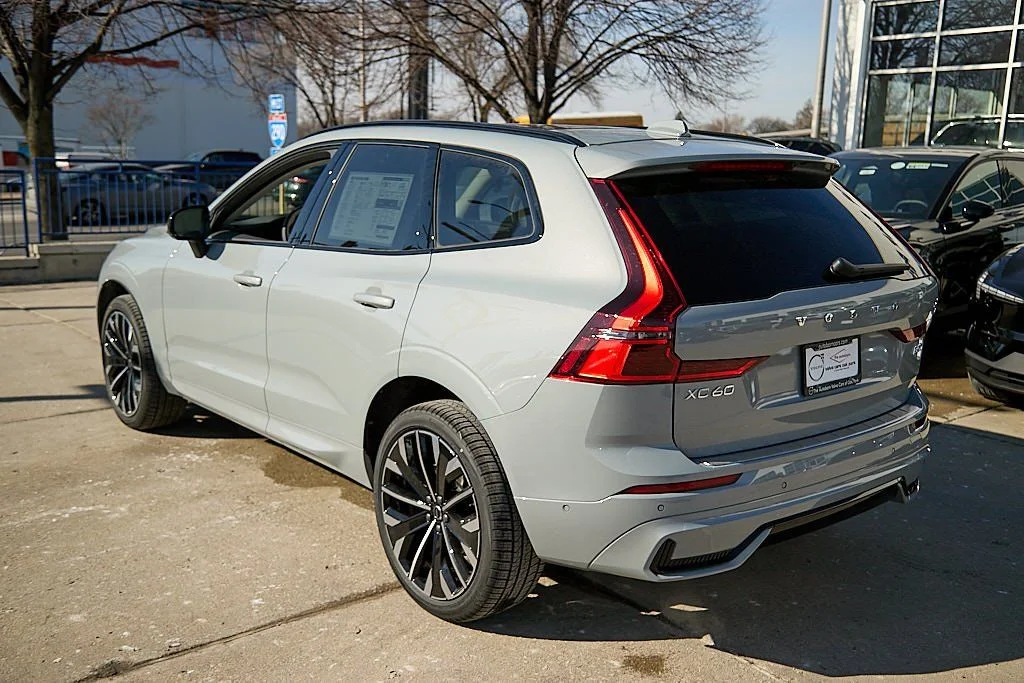 New 2026 Vapour Grey Volvo Ultra image 7