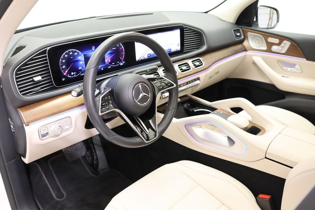 Certified Used 2024 Polar White Mercedes-Benz GLE 450 image 38