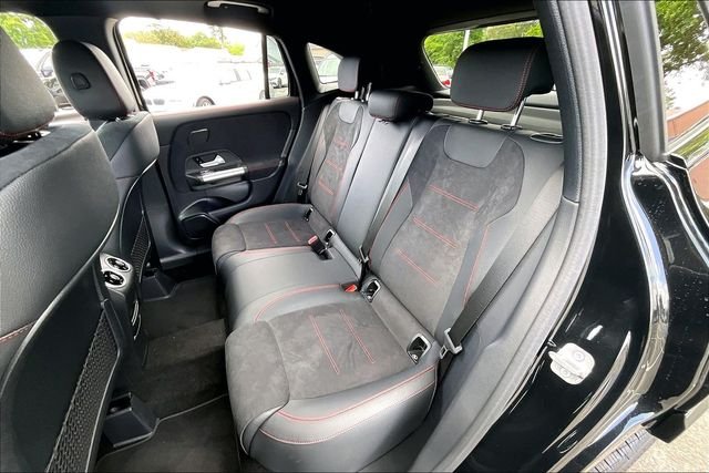 New 2026 Cosmos Black Metallic Mercedes-Benz GLA 250 image 23