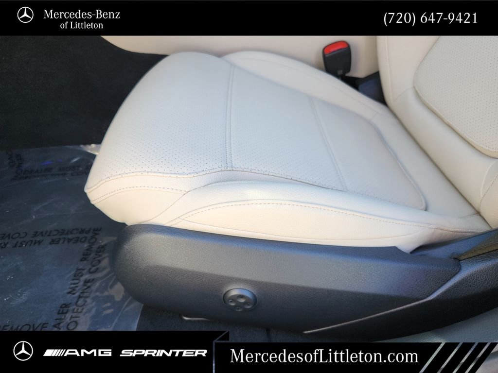 New 2026 Polar White Mercedes-Benz C 300 image 23
