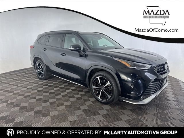 2022 Toyota Highlander XSE
