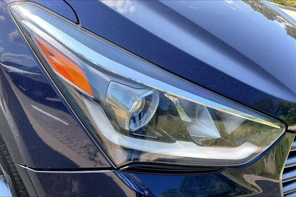 Used 2017 Blue Hyundai Limited Ultimate image 29