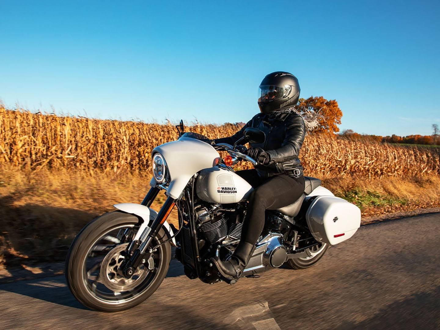 Used 2021 Stone Washed White Pearl Harley-Davidson  image 11