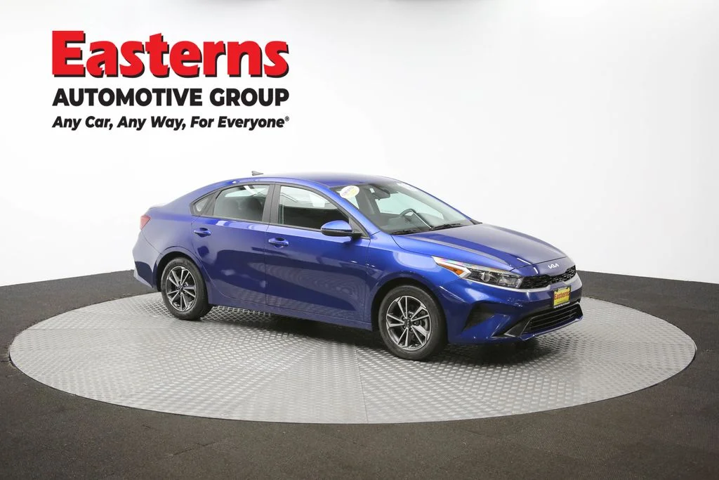 Used 2022 Blue Kia LXS image 47