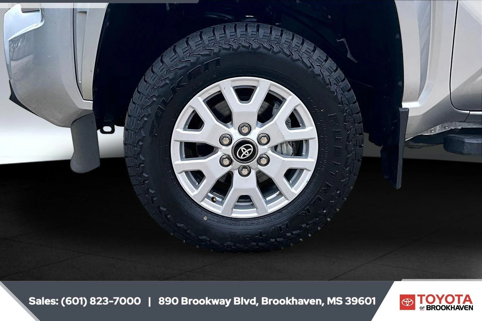 Used 2024 Celestial Silver Metallic Toyota SR5 image 7