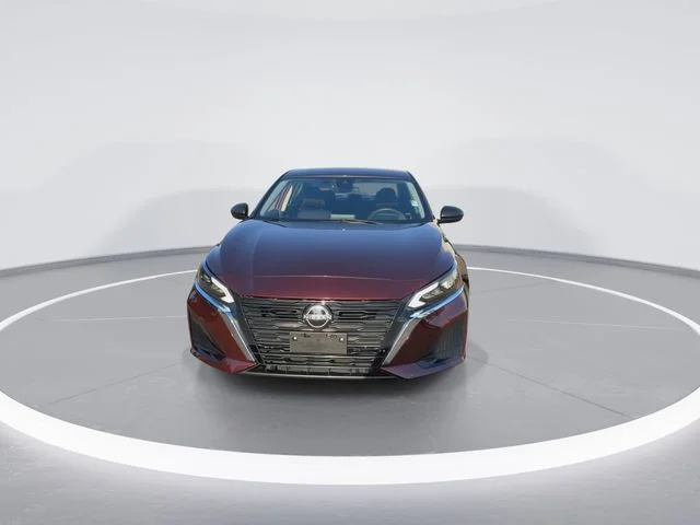 Used 2024 Red Nissan 2.5 SV image 3
