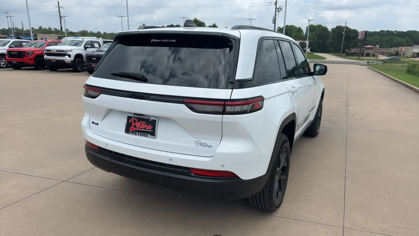 Used 2025 Bright White Clearcoat Jeep Altitude image 8