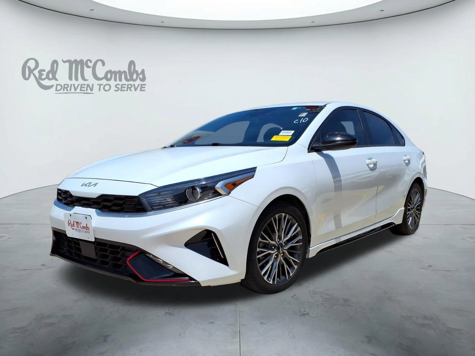 2023 Kia Forte GT-Line AT's photo
