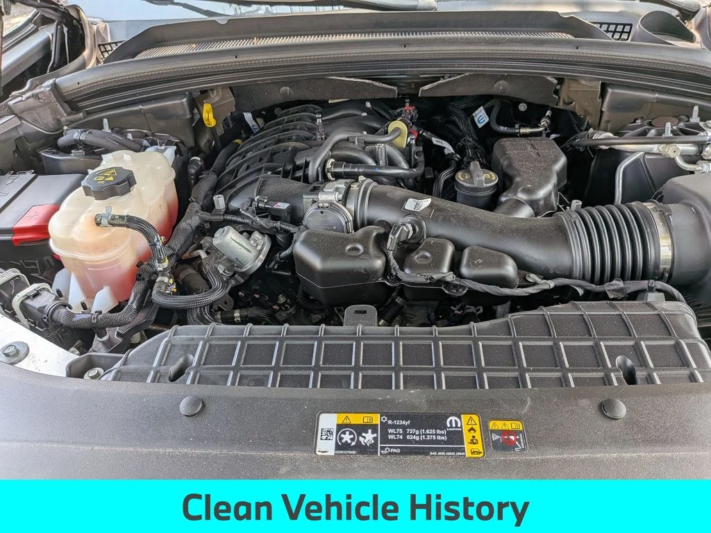 Used 2023 Gray Jeep Limited image 14