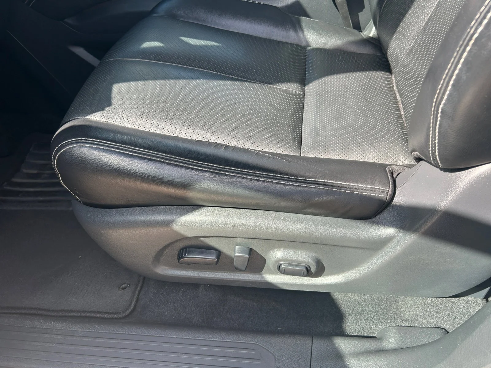 Used 2021 Boulder Grey Pearl Metallic Nissan Adaptive Cruise | Remote Start | Nav | 360 Cam | Pano Roof | Htd Steering Wheel | Park Assist image 15