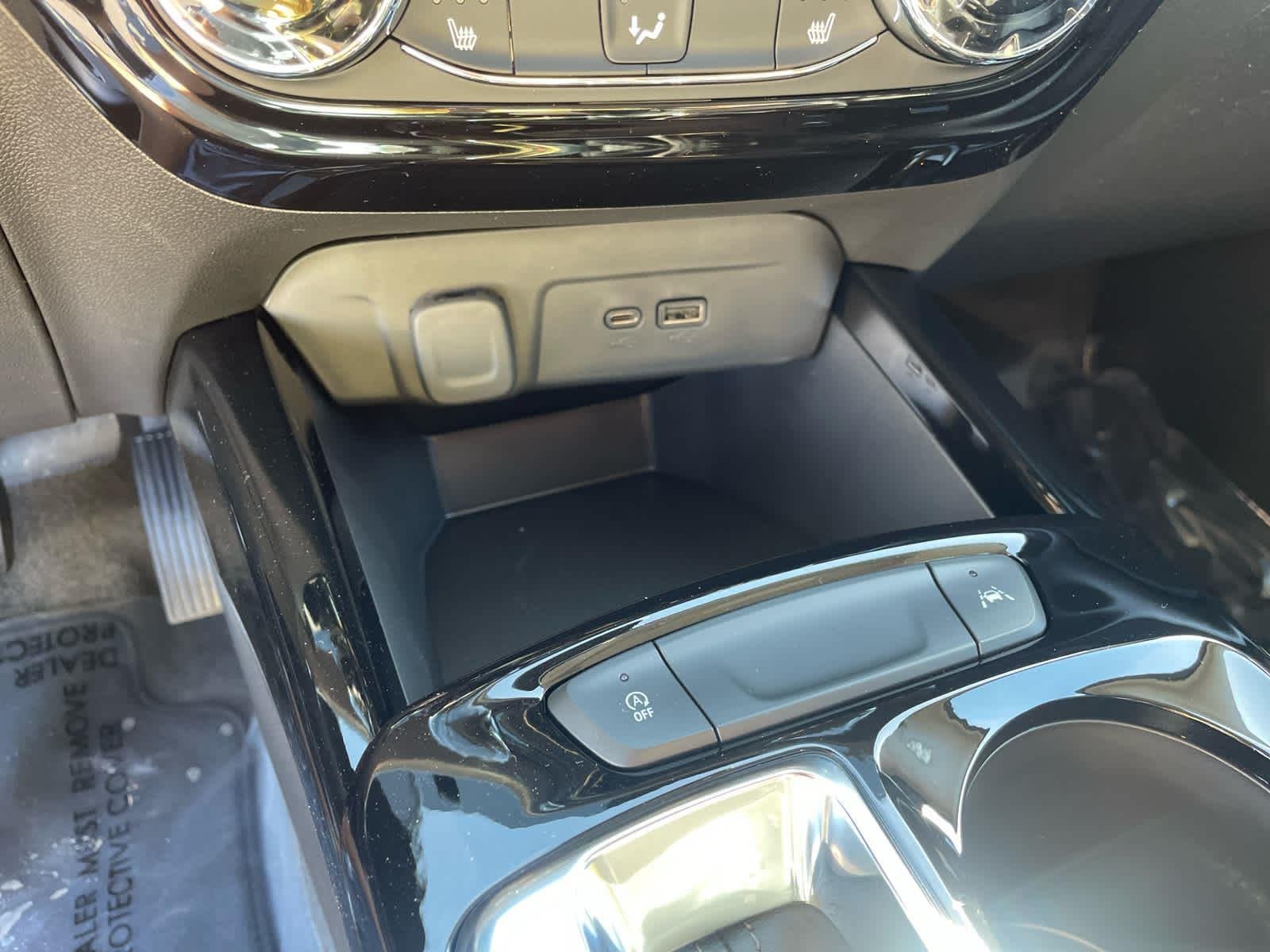 2026 Chevrolet Trax LT - Photo 22