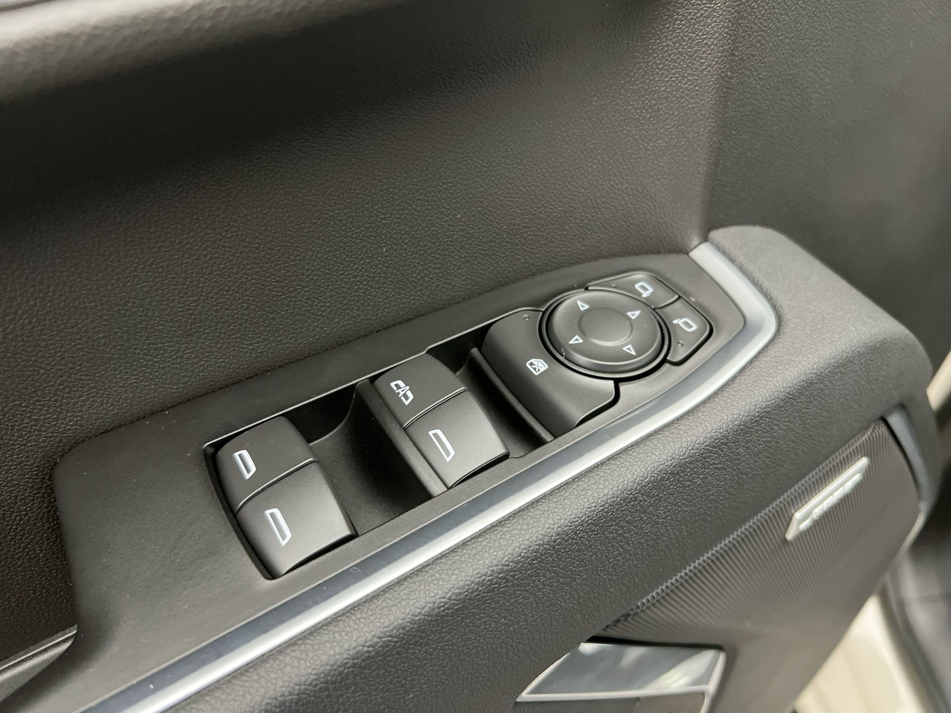 2026 Chevrolet Silverado 1500 RST - Photo 65