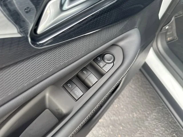 2026 Chevrolet Blazer EV LT - Photo 12