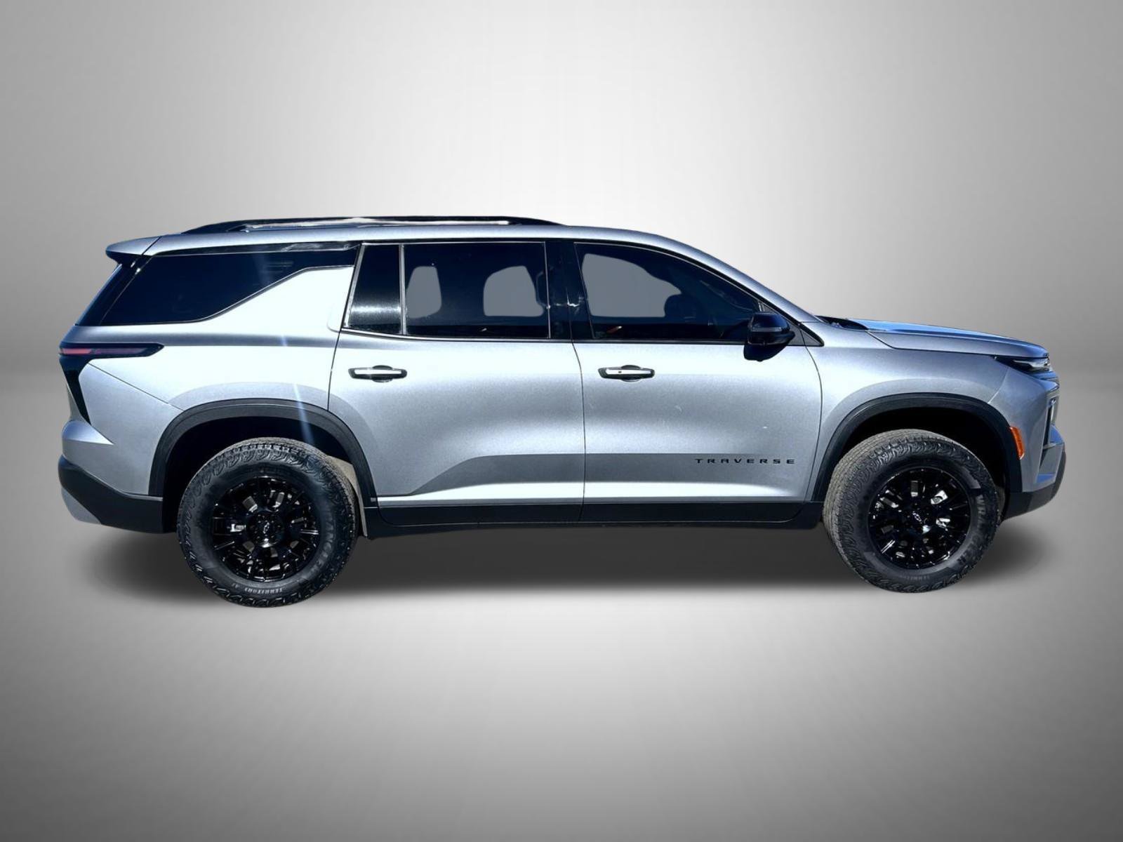 2025 Chevrolet Traverse Z71 - Photo 5