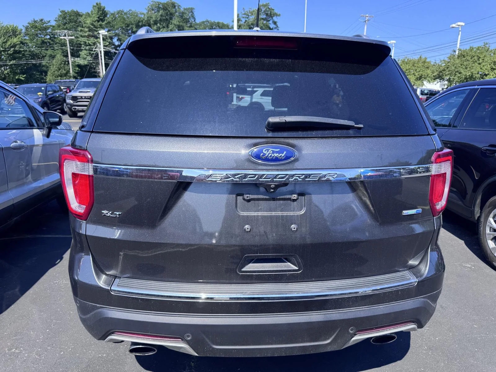 Used 2018 Magnetic Ford XLT image 5