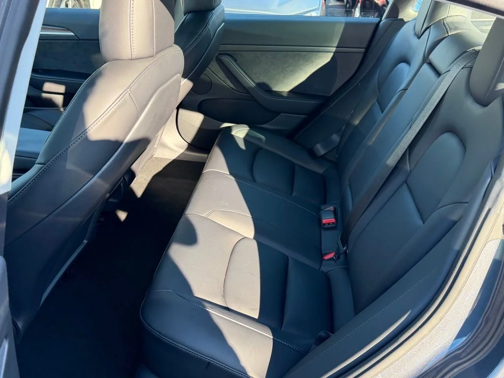 Used 2022 Midnight Silver Metallic Tesla Long Range image 15