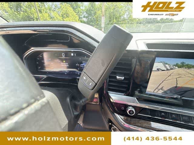 Certified Used 2022 Dynamic Blue Metallic GMC Elevation image 15