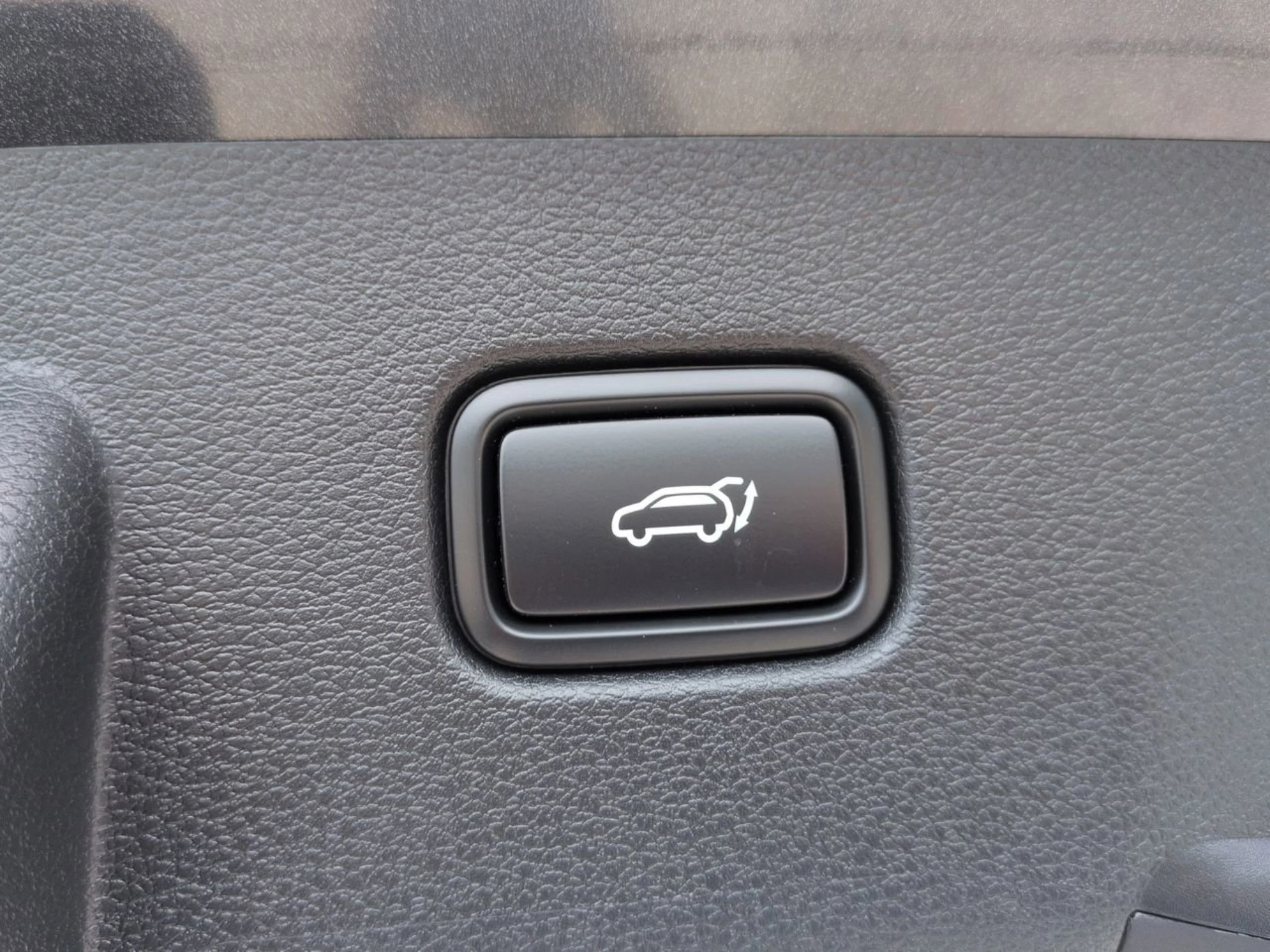 New 2026 Panthera Metal Gray Kia EX image 35